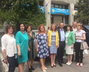 CONDUCEREA ASISTENȚILOR MEDICALI ARGEȘENI, LA ÎNTÂLNIREA CU MINISTRUL SĂNĂTĂȚII