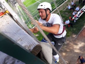 Pompierii din întreg judeţul s-au duelat pe stadionul din Câmpulung Muscel