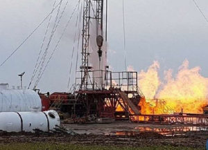 Ţiţeiul curs lângă sondă a luat foc – Ziarul Argeşul - ediţia online