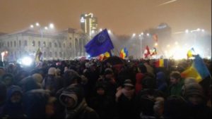 Iată pentru ce ar merita să se iasă în stradă!