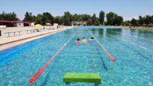 Bazinul mare e curăţat periodic – Ziarul Argeşul - ediţia online